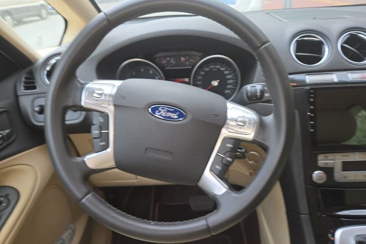Used Ford S-MAX 2007 2.3L Luxury Model Steering Wheel