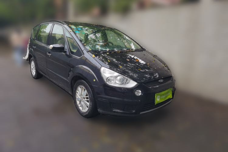 Used Ford S-MAX 2008 2.3L 7-Seater Luxury Version Front Right 45 Deg