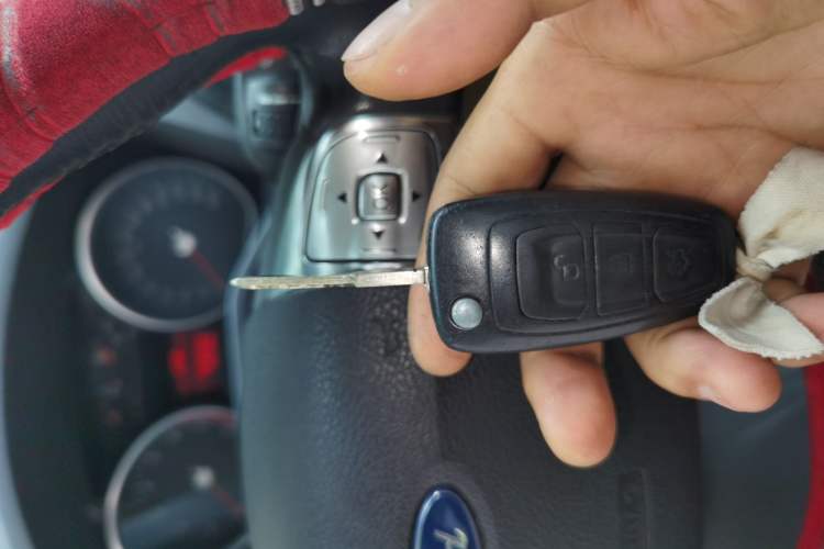 Used Ford S-MAX 2008 2.3L 7-Seater Luxury Version Vehicle Key