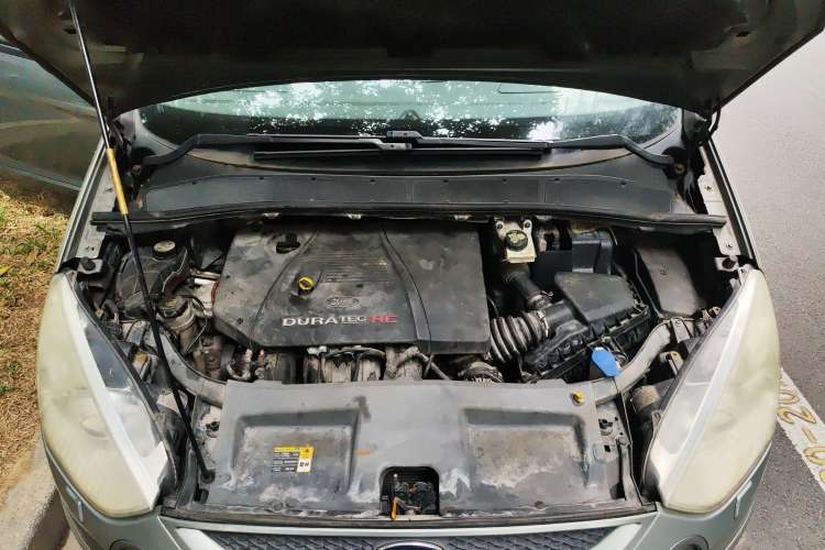 Used Ford S-MAX 2008 2.3L 7-Seater Fashion Edition Engine Bay