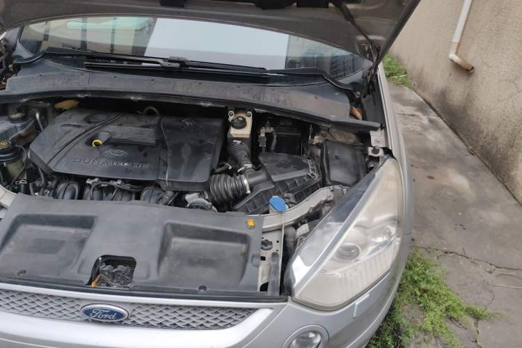 Used Ford S-MAX 2008 2.3L 7-Seater Luxury Version Engine Bay Left