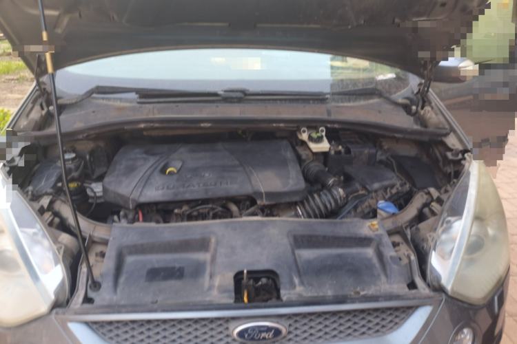 Used Ford S-MAX 2008 2.3L 7-Seater Luxury Version Engine Bay