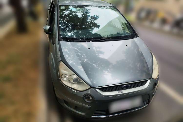 Used Ford S-MAX 2008 2.3L 7-Seater Fashion Edition Front