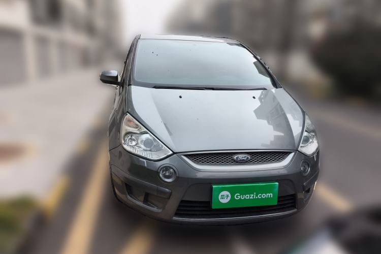 Used Ford S-MAX 2008 2.3L 7-Seater Luxury Version Front