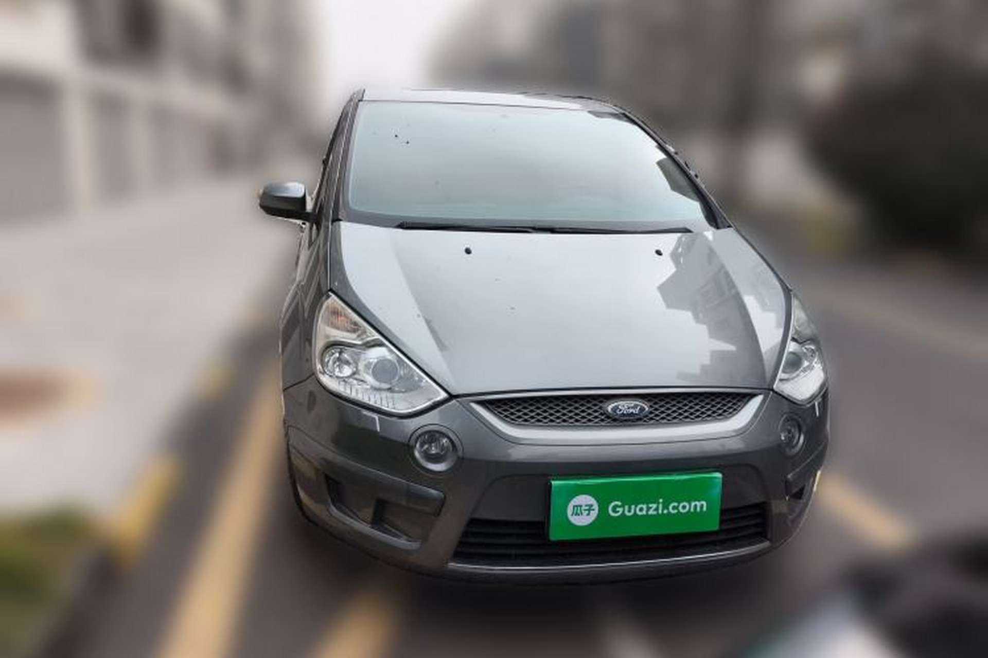 Used Ford S-MAX 2008 2.3L 7-Seater Luxury Version Front