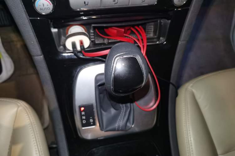 Used Ford S-MAX 2008 2.3L 7-Seater Luxury Version Gear Lever