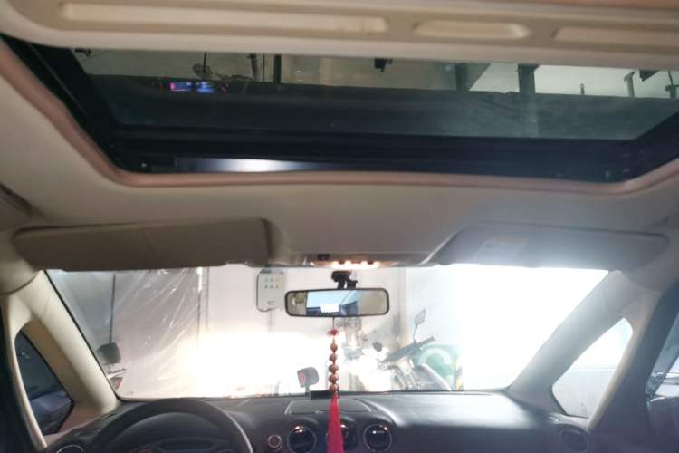 Used Ford S-MAX 2008 2.3L 7-Seater Luxury Version Headliner