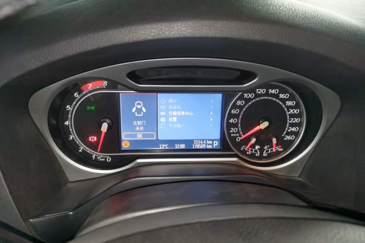 Used Ford S-MAX 2008 2.3L 7-Seater Luxury Version Instrument Cluster