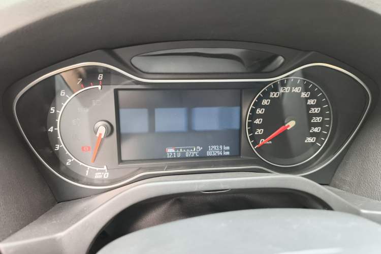 Used Ford S-MAX 2008 2.3L 7-Seater Luxury Version Instrument Cluster
