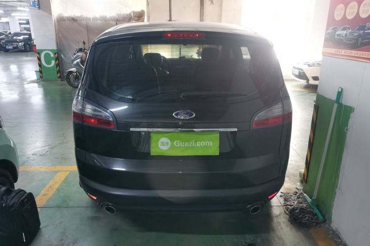 Used Ford S-MAX 2008 2.3L 7-Seater Luxury Version Rear