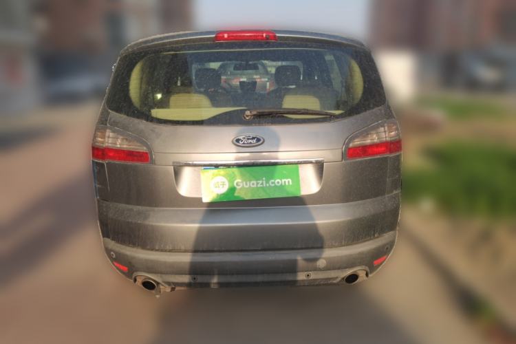 Used Ford S-MAX 2008 2.3L 7-Seater Luxury Version Rear