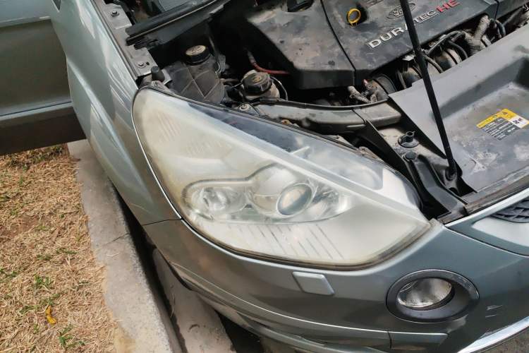 Used Ford S-MAX 2008 2.3L 7-Seater Fashion Edition Right Front Headlight