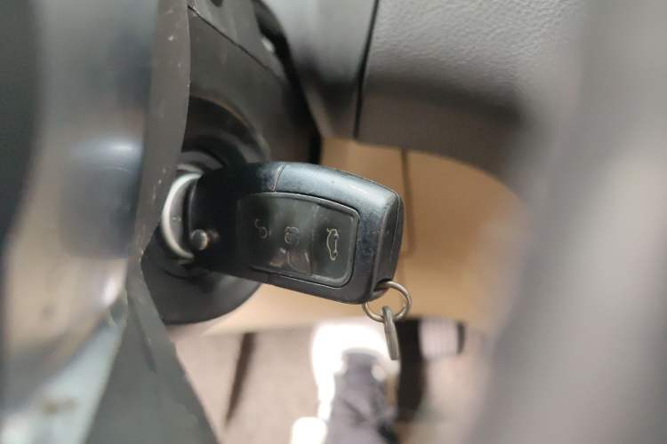 Used Ford S-MAX 2008 2.3L 7-Seater Fashion Edition Vehicle Key