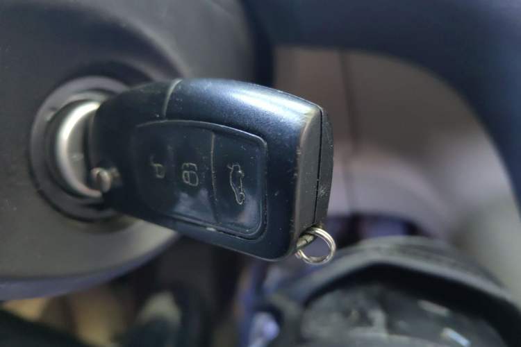 Used Ford S-MAX 2008 2.3L 7-Seater Luxury Version Vehicle Key
