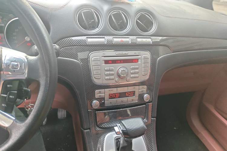 Used Ford S-MAX 2008 2.3L 7-Seater Luxury Version Audio And AC Panel