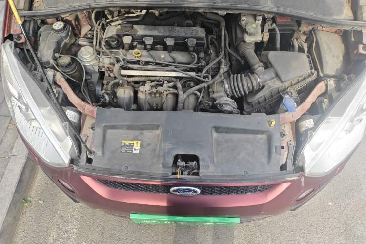 Used Ford S-MAX 2008 2.3L 7-Seater Luxury Version Engine Bay