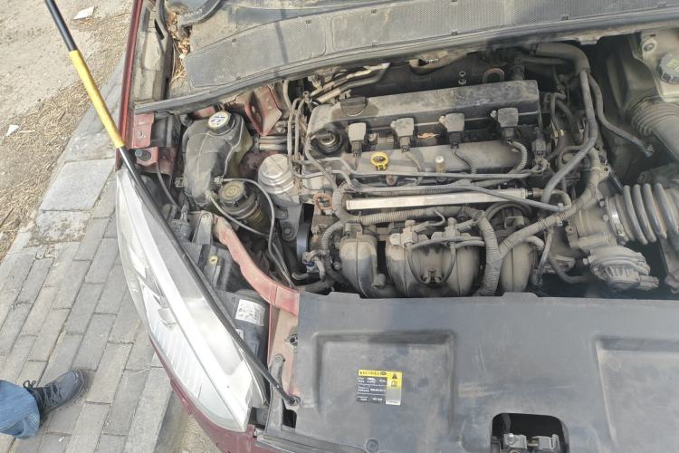 Used Ford S-MAX 2008 2.3L 7-Seater Luxury Version Engine Bay Right