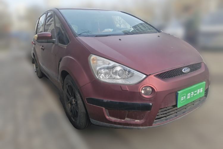 Used Ford S-MAX 2008 2.3L 7-Seater Luxury Version Front Right 45 Deg