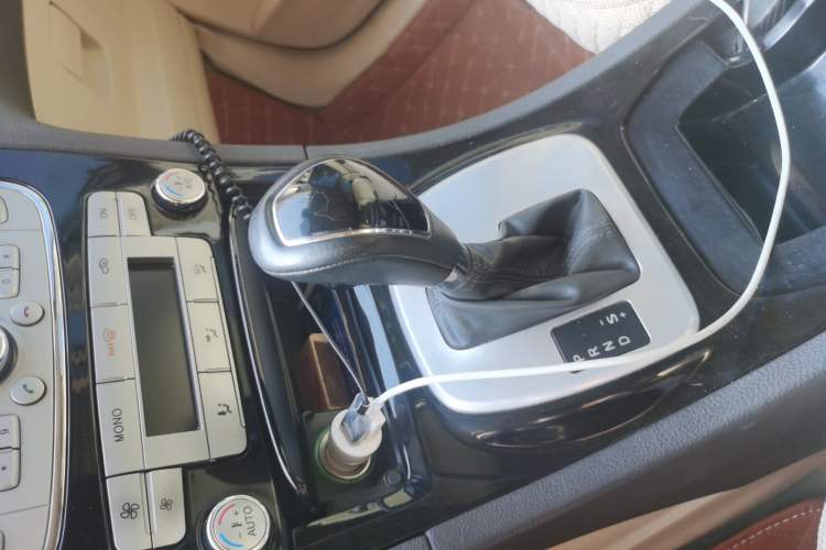 Used Ford S-MAX 2008 2.3L 7-Seater Luxury Version Gear Lever