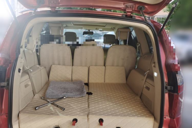 Used Ford S-MAX 2008 2.3L 7-Seater Luxury Version Trunk