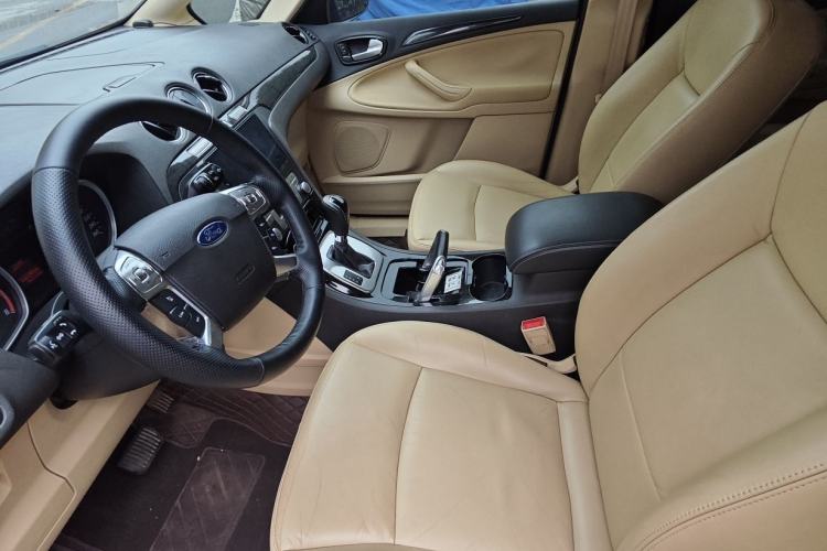 Used Ford S-MAX 2008 2.3L 7-Seater Luxury Version Driver Seat