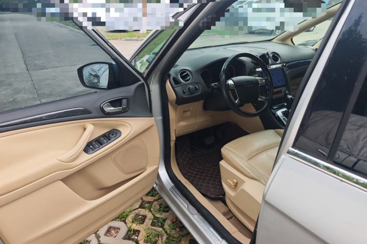 Used Ford S-MAX 2008 2.3L 7-Seater Luxury Version Driver Seat