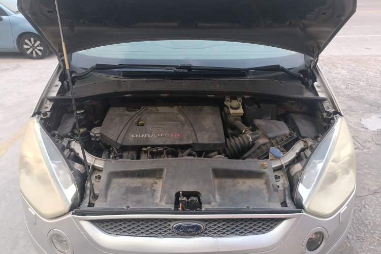 Used Ford S-MAX 2008 2.3L 7-Seater Luxury Version Engine Bay