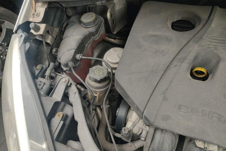 Used Ford S-MAX 2008 2.3L 7-Seater Luxury Version Engine Bay Right