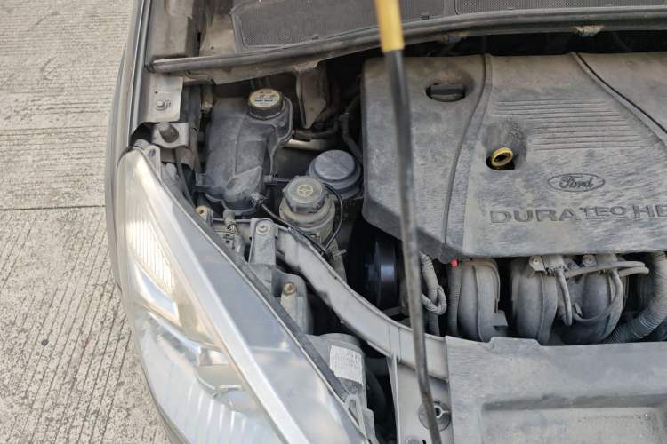 Used Ford S-MAX 2008 2.3L 7-Seater Flagship Navigation Version Engine Bay Right