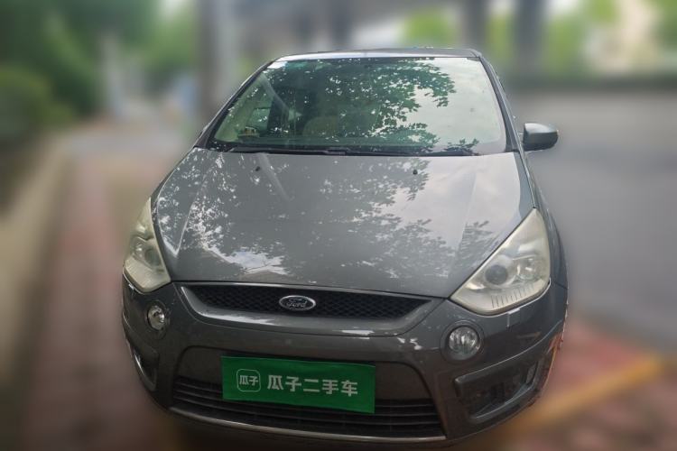 Used Ford S-MAX 2008 2.3L 7-Seater Luxury Version Front