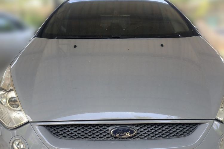 Used Ford S-MAX 2008 2.3L 7-Seater Flagship Navigation Version Front