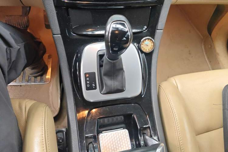 Used Ford S-MAX 2008 2.3L 7-Seater Flagship Navigation Version Gear Lever