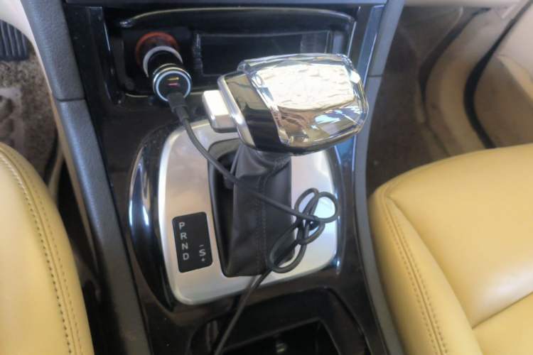 Used Ford S-MAX 2008 2.3L 7-Seater Flagship Navigation Version Gear Lever