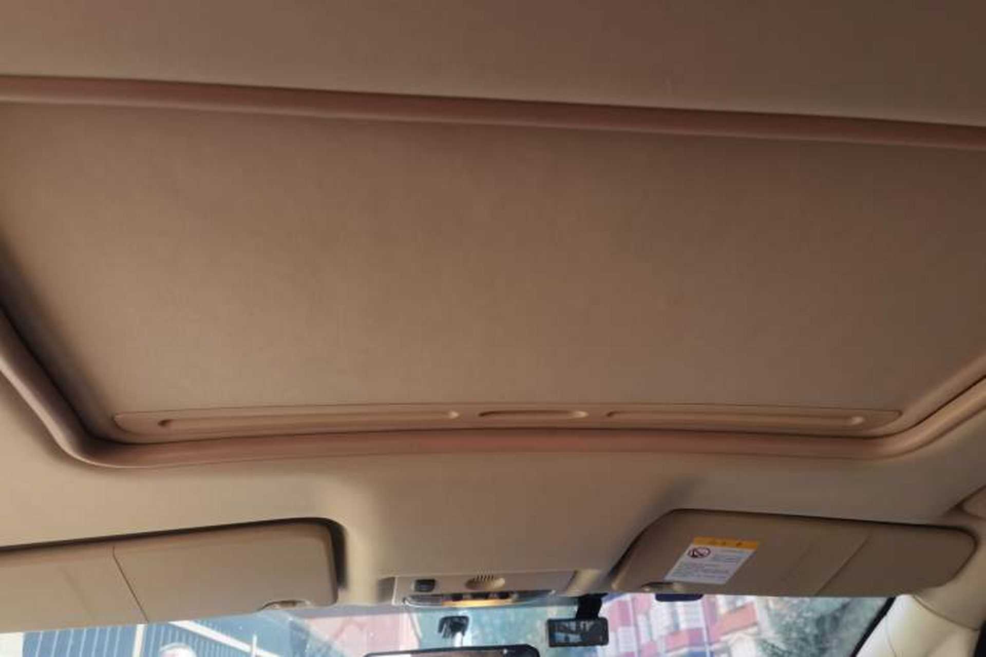 Used Ford S-MAX 2008 2.3L 7-Seater Luxury Version Headliner