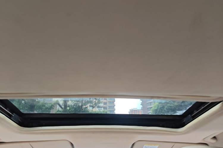 Used Ford S-MAX 2008 2.3L 7-Seater Luxury Version Headliner
