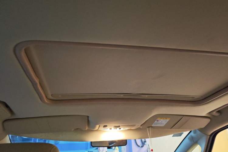 Used Ford S-MAX 2008 2.3L 7-Seater Luxury Version Headliner