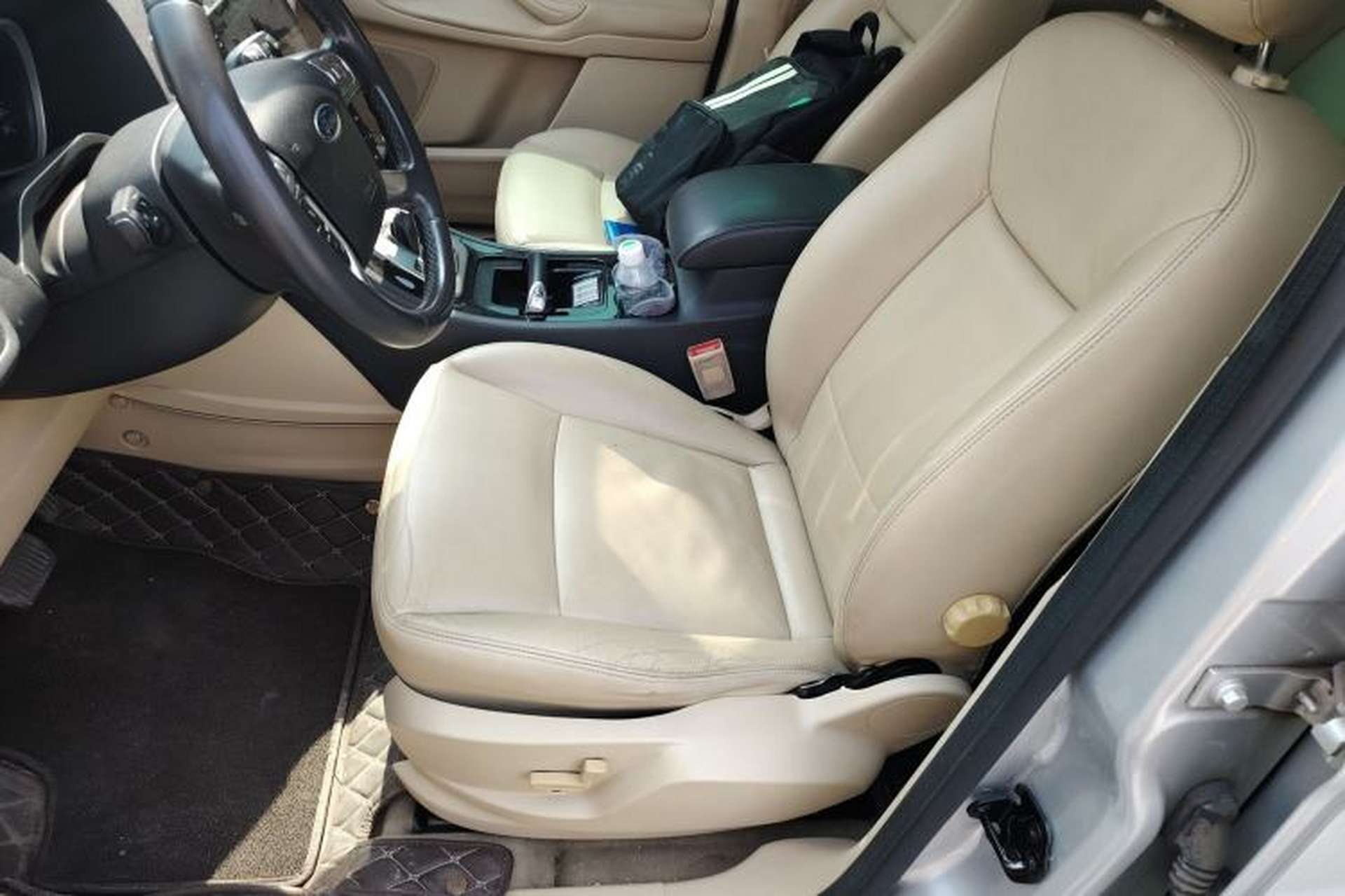 Used Ford S-MAX 2008 2.3L 7-Seater Luxury Version Left Front Seat