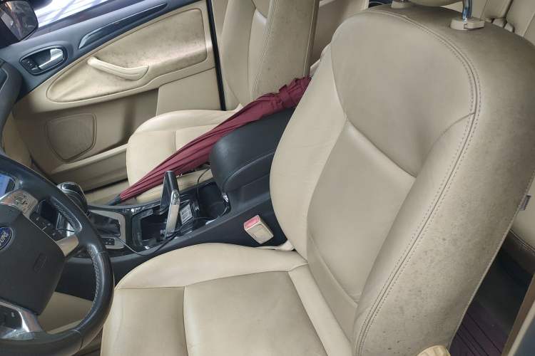 Used Ford S-MAX 2008 2.3L 7-Seater Luxury Version Left Front Seat