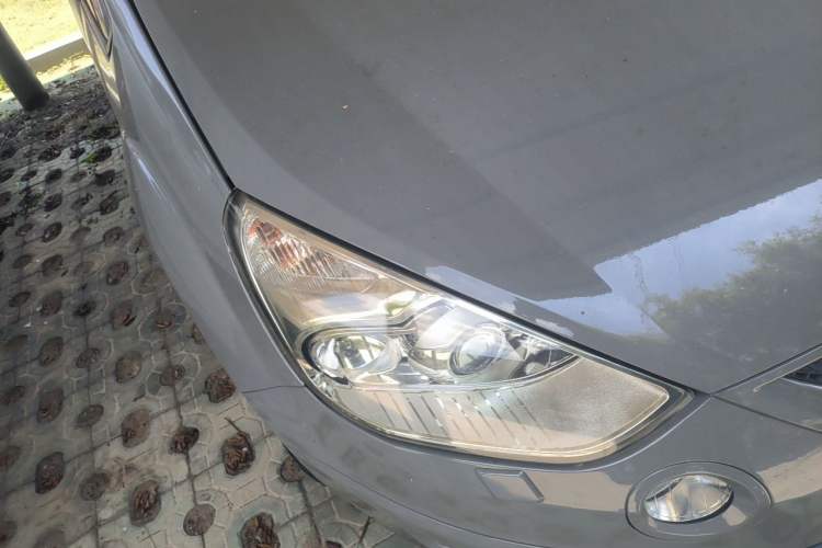 Used Ford S-MAX 2008 2.3L 7-Seater Flagship Navigation Version Right Front Headlight