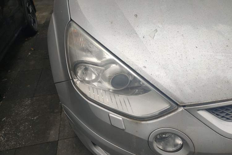Used Ford S-MAX 2008 2.3L 7-Seater Luxury Version Right Front Headlight