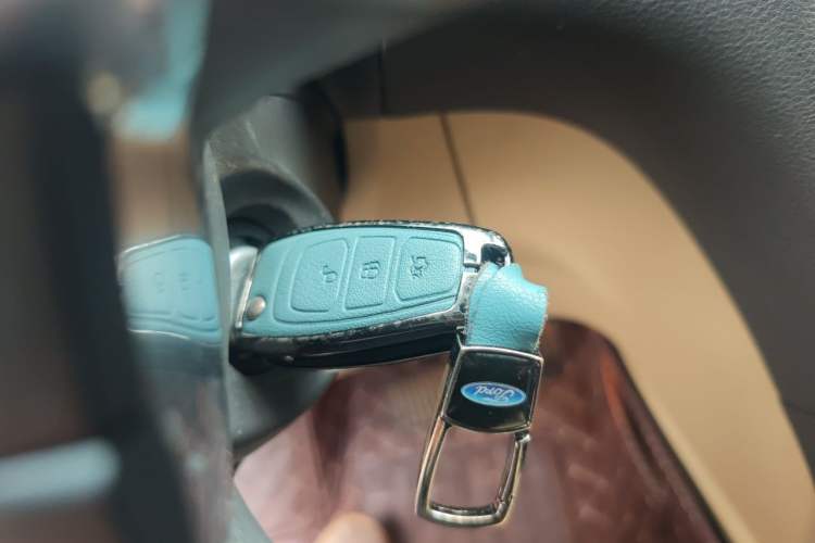 Used Ford S-MAX 2008 2.3L 7-Seater Luxury Version Vehicle Key