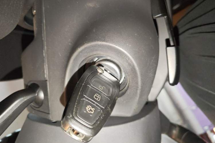 Used Ford S-MAX 2008 2.3L 7-Seater Luxury Version Vehicle Key