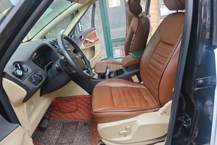 Used Ford S-MAX 2008 2.3L 7-Seater Luxury Version Left Front Seat