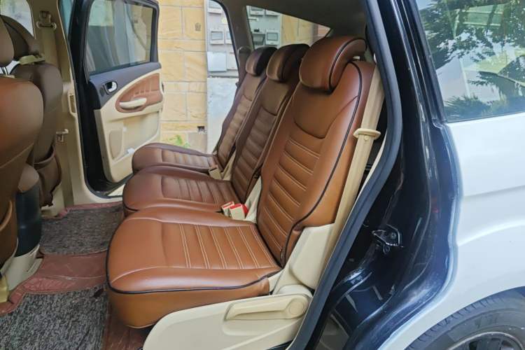 Used Ford S-MAX 2008 2.3L 7-Seater Luxury Version Left Rear Seat
