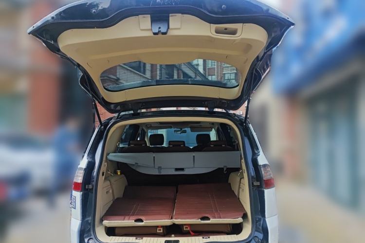Used Ford S-MAX 2008 2.3L 7-Seater Luxury Version Trunk