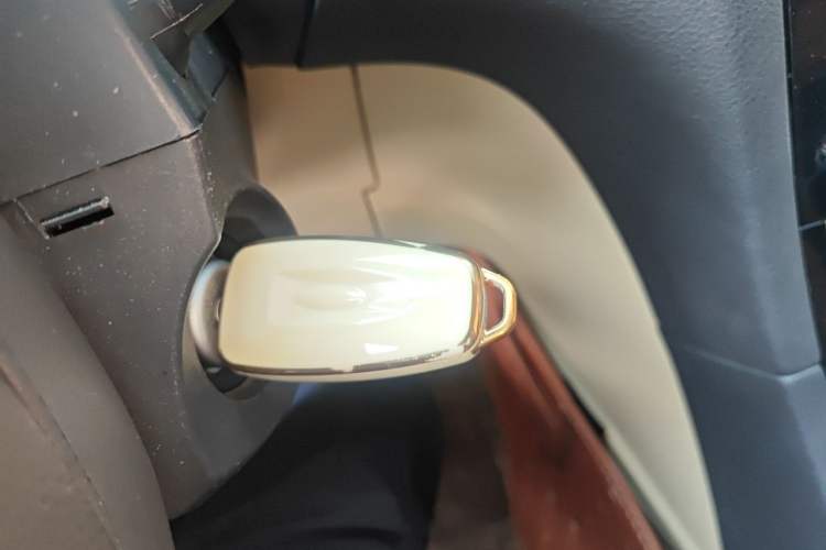 Used Ford S-MAX 2008 2.3L 7-Seater Luxury Version Vehicle Key