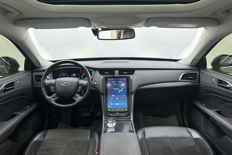 Used Ford Taurus 2019 EcoBoost 245 Comfort Edition Interior 1