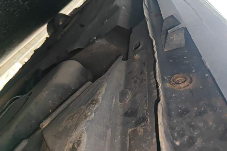 Used Ford Taurus 2015 EcoBoost 245 Fashion Edition Chassis Rear Left