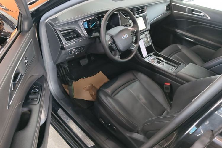 Used Ford Taurus 2015 EcoBoost 245 Fashion Edition Driver Seat