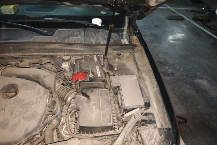 Used Ford Taurus 2015 EcoBoost 245 Fashion Edition Engine Bay Left